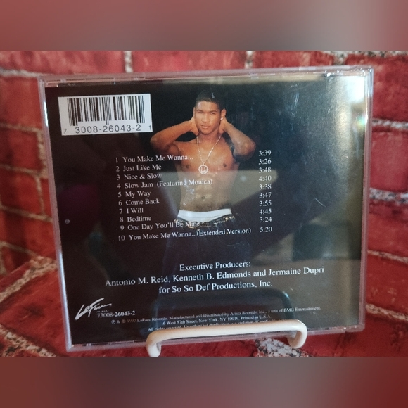 𝑼𝒔𝒉𝒆𝒓 𝑪𝑫 𝑪𝒐𝒍𝒍𝒆𝒄𝒕𝒊𝒐𝒏 - Picture 11 of 16